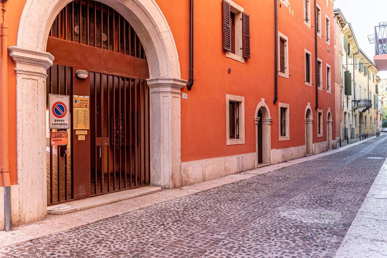 Ferienwohnung Casa Nicola Ai Filippini Verona Exterior foto